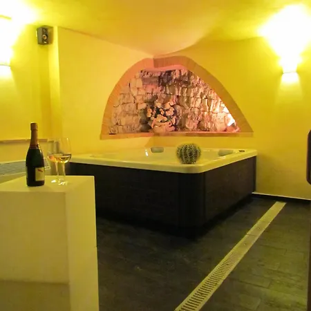 Palazzo Del Papa Agriturismo Farm stay