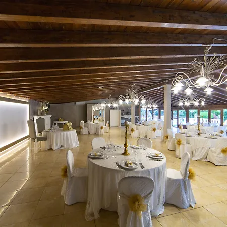 Palazzo Del Papa Agriturismo * Strettura