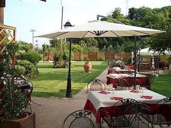 Palazzo Del Papa * Strettura