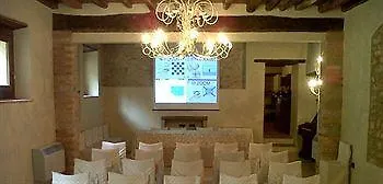 Palazzo Del Papa * Strettura